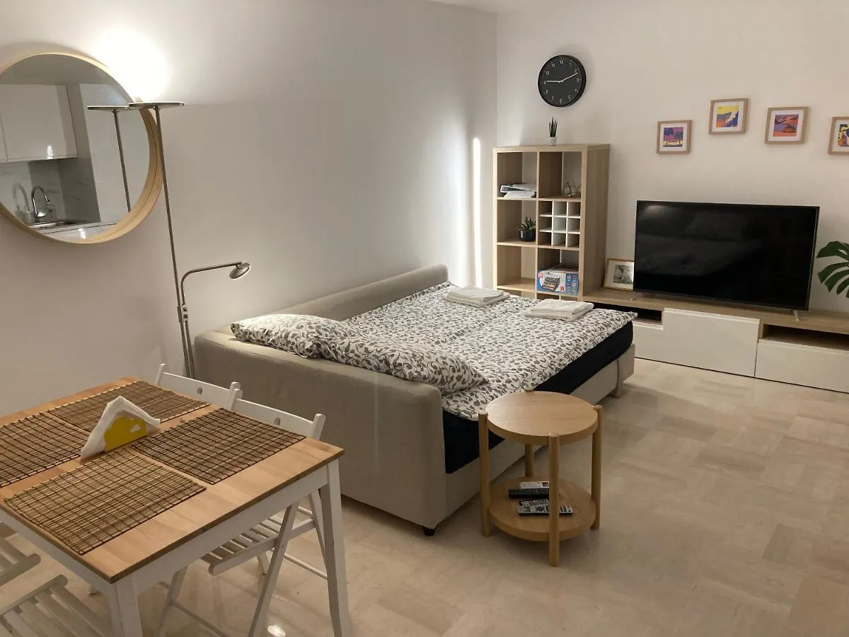Cozy 1 Bedroom Apartment Antibes Juan-Les-Pins - Walk To Beaches, Restaurants, Old Town