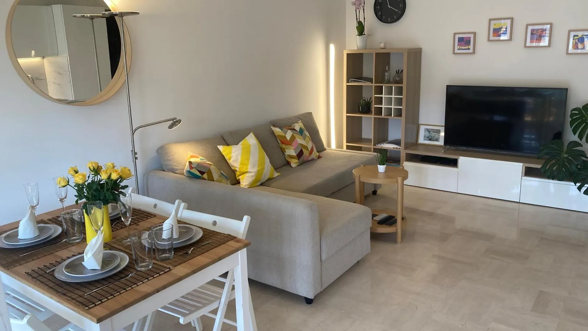 Antibes Juan-Les-Pins Cozy One Bedroom Apartment Near The Beaches And The Restaurants location