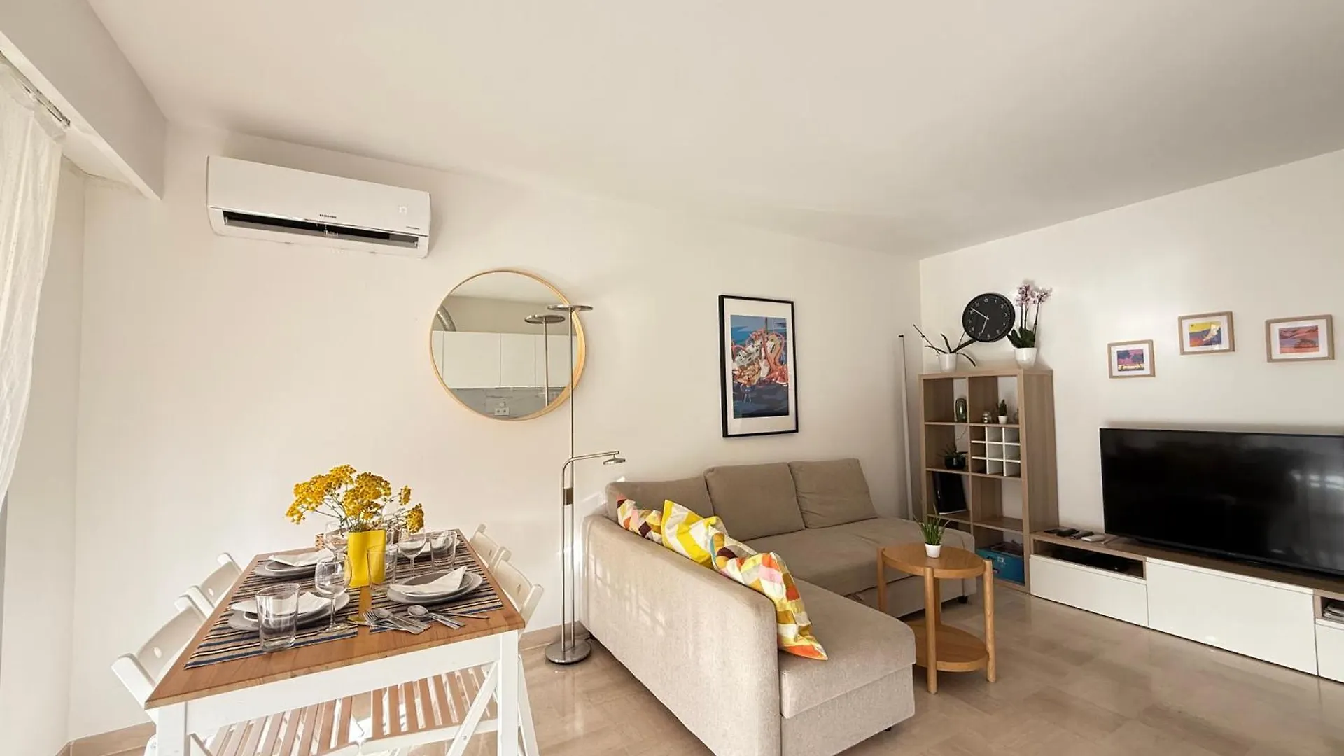 Cozy 1 Bedroom Apartment Antibes Juan-Les-Pins - Walk To Beaches, Restaurants, Old Town France