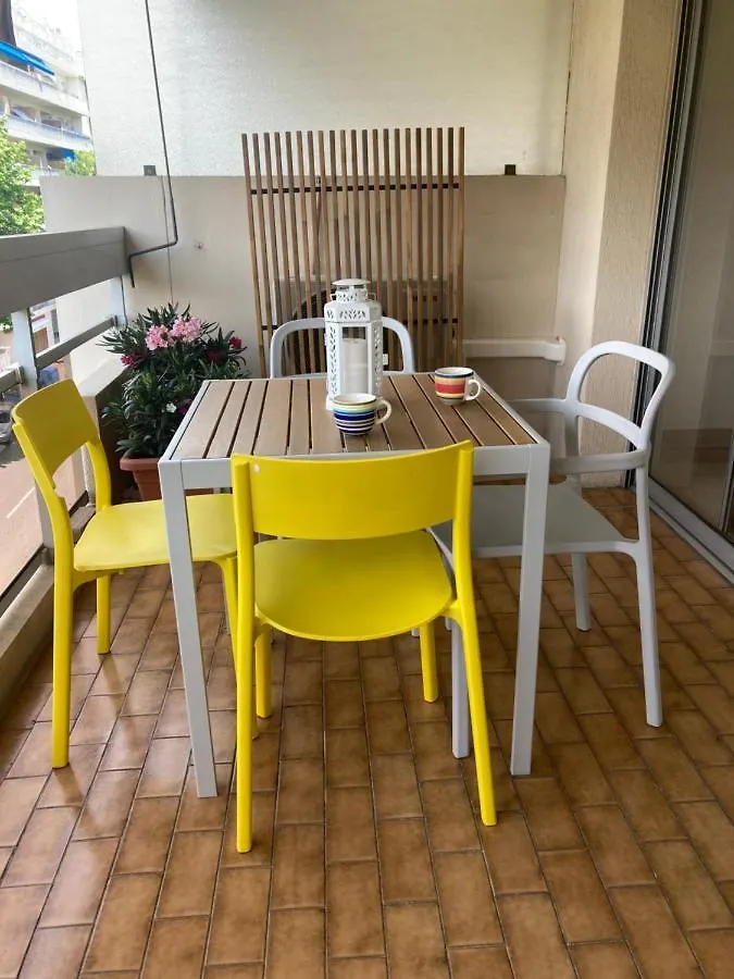 Antibes Juan-Les-Pins Cozy One Bedroom Apartment Near The Beaches And The Restaurants